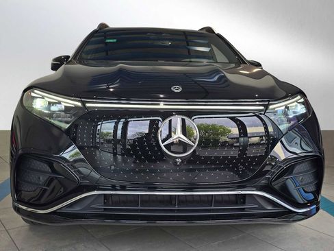 New 2026 Mercedes-Benz EQS 400 4MATIC SUV image 8