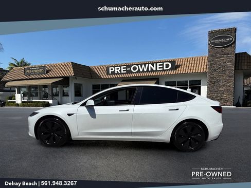 Used 2025 Tesla Model 3 RWD image 4