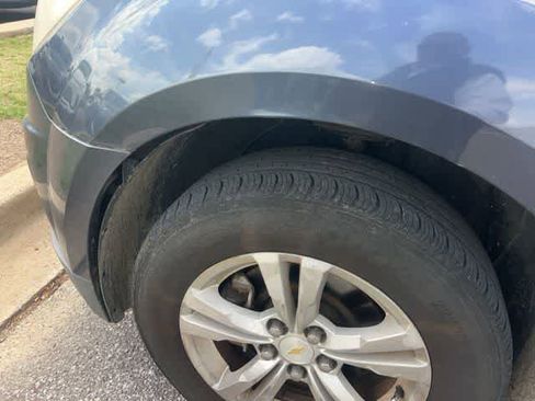 Used 2014 Chevrolet Equinox LT w/ Driver Convenience Package image 2