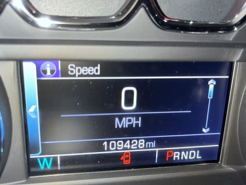 Used 2017 GMC Yukon SLE w/ SLE Value Package image 14