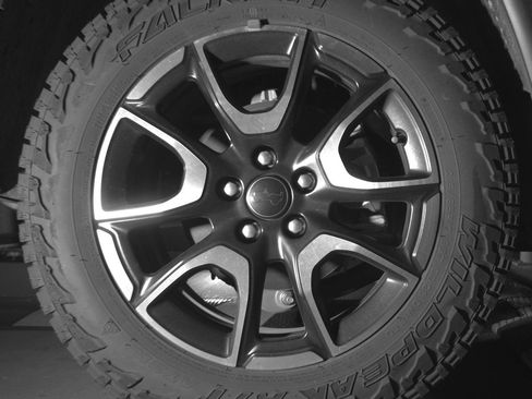 Used 2025 Jeep Compass Trailhawk image 15