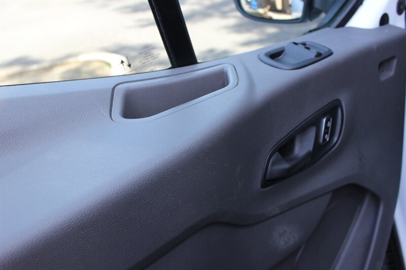 Used 2025 Ford Transit 250 Low Roof w/ Exterior Upgrade Package RWD image 11