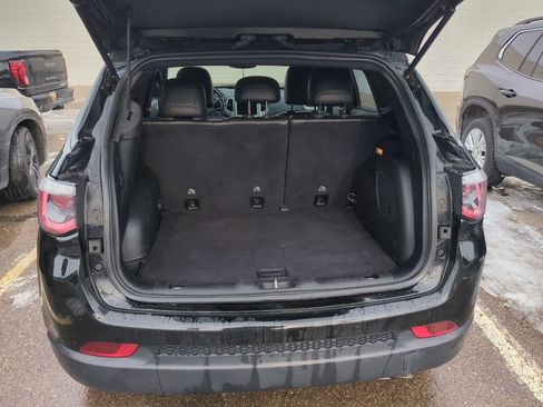 Used 2020 Jeep Compass High Altitude image 9