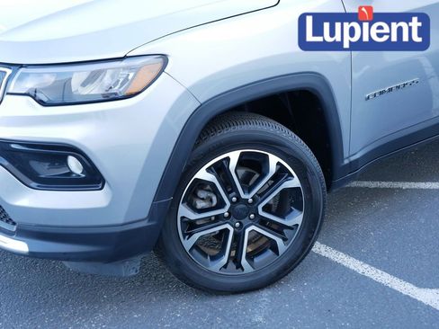 Used 2022 Jeep Compass Limited image 27