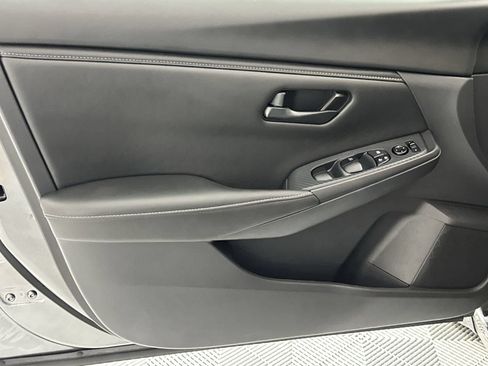 Certified 2025 Nissan Sentra S FWD image 29