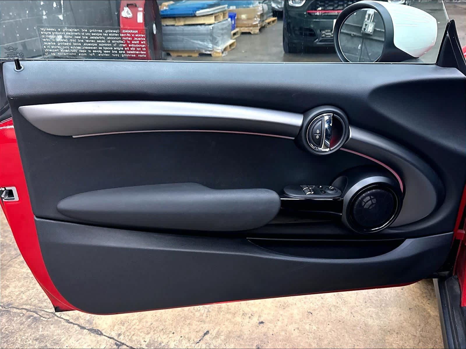 Used 2024 MINI Cooper SE FWD image 26
