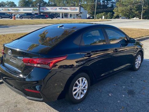 Used 2018 Hyundai Accent SEL image 4