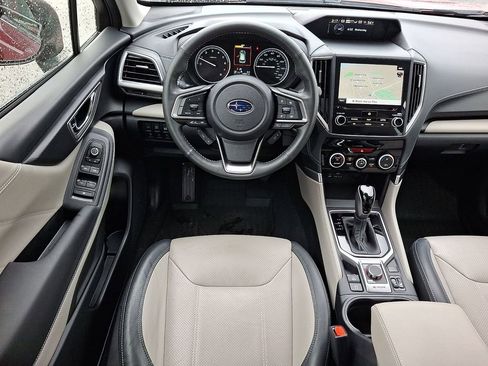 Used 2023 Subaru Forester Limited AWD/4WD image 2