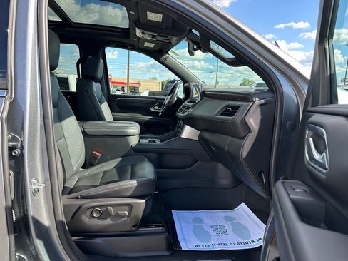 Used 2022 Chevrolet Tahoe LT w/ LT Signature Plus Package AWD/4WD image 25