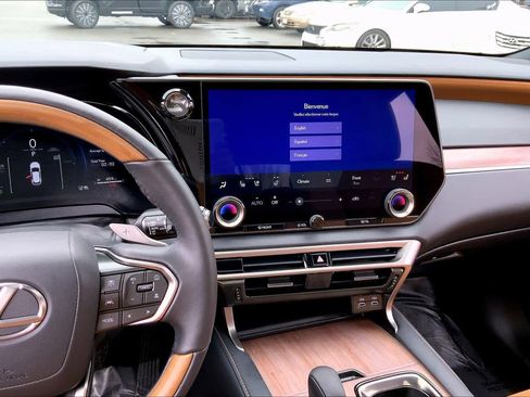 Used 2025 Lexus RX 350h image 7