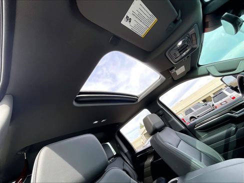 Used 2024 Chevrolet Silverado 2500 LTZ w/ LTZ Plus Package image 24