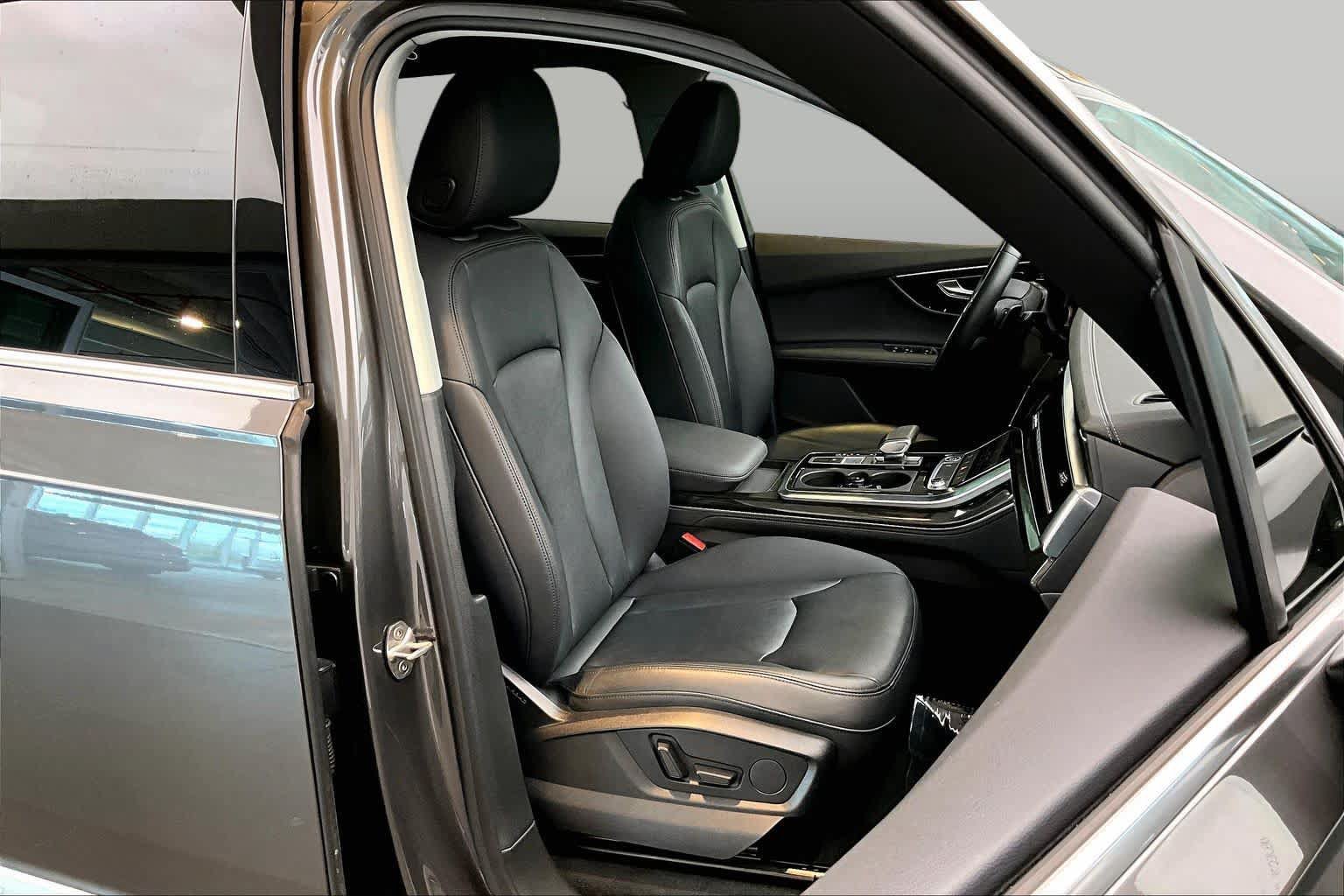 Certified 2023 Audi Q7 3.0T Premium Plus AWD/4WD image 9