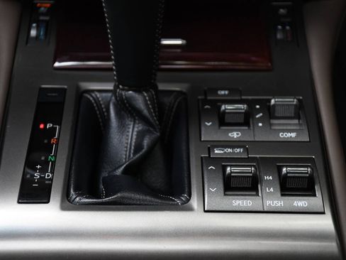 Used 2016 Lexus GX 460 Luxury AWD/4WD image 37