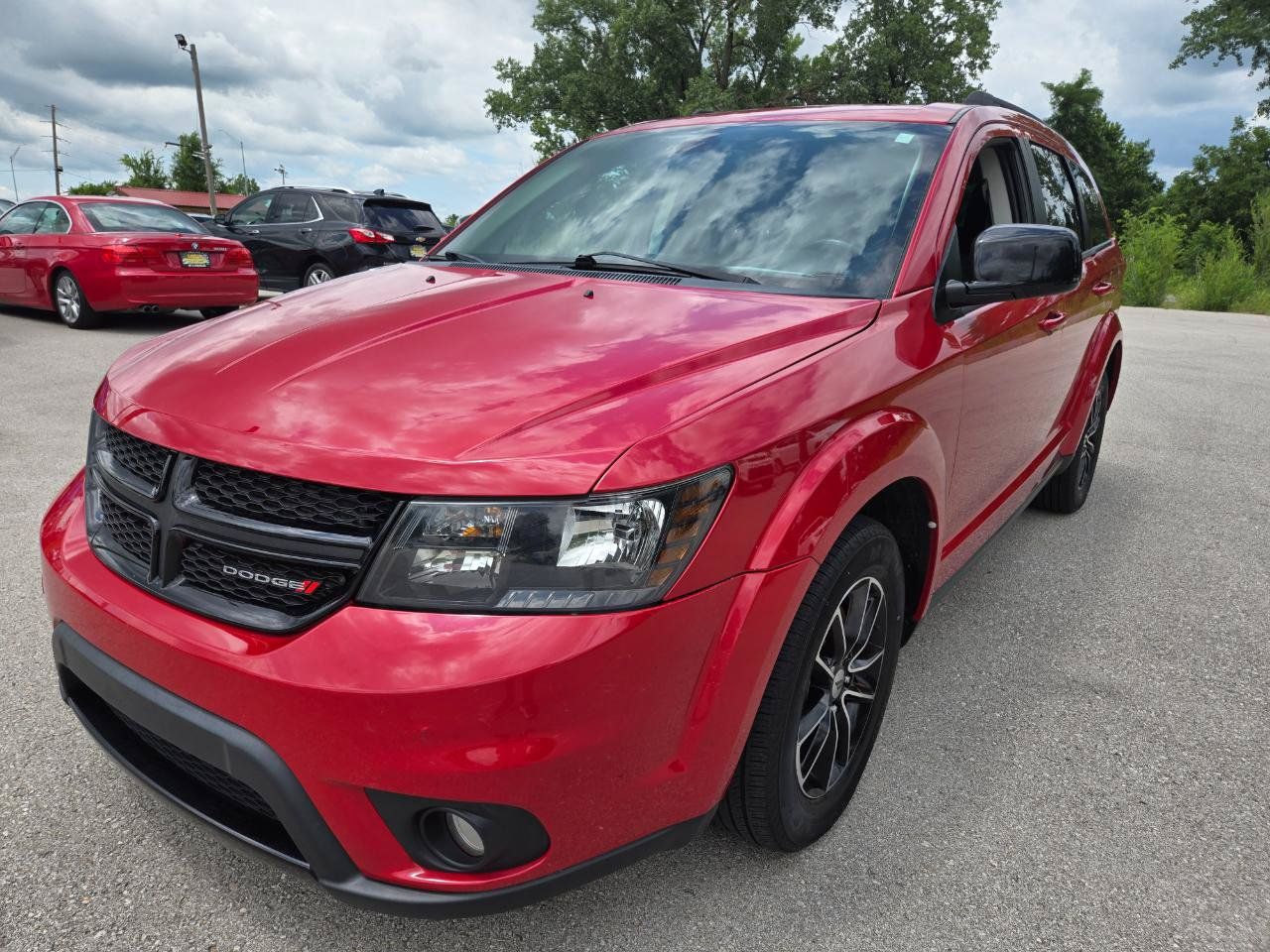 Used 2018 Dodge Journey SXT w/ Connectivity Group FWD image 1