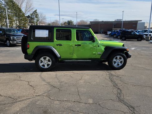 Used 2019 Jeep Wrangler Unlimited Sport S image 16