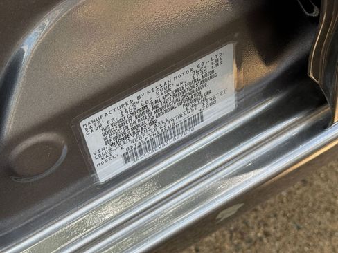 Used 2025 Nissan Versa SV w/ Trunk Package image 29