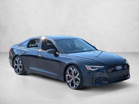 Certified 2025 Audi S6 Premium Plus w/ Premium Plus Package image 3