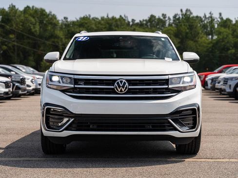 Used 2021 Volkswagen Atlas Cross Sport SEL R-Line FWD image 2