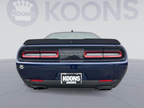 Used 2016 Dodge Challenger R/T Scat Pack RWD image 15