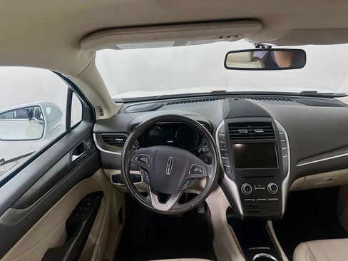 Used 2017 Lincoln MKC Reserve FWD image 23