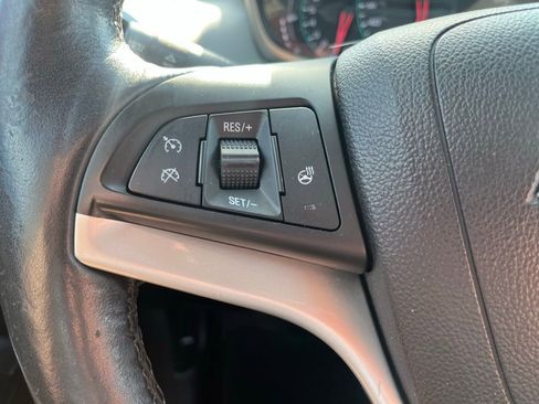 Used 2018 Chevrolet Sonic Premier image 18