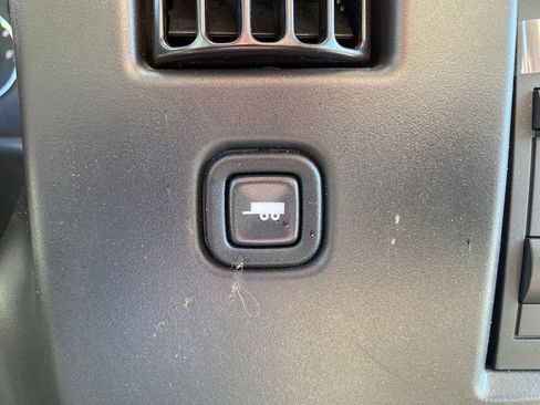 New 2025 Chevrolet Express 3500 w/ Power Convenience Package image 26