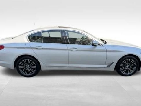 Used 2019 BMW 540i xDrive AWD/4WD image 4