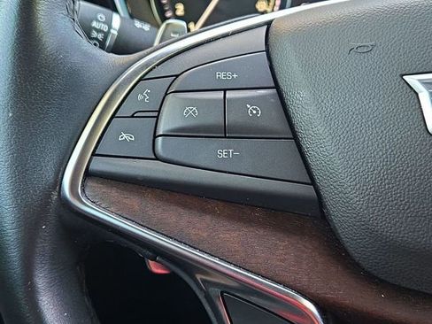 Used 2022 Cadillac XT5 Sportv w/ Technology Package image 12