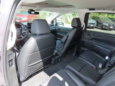 New 2026 Honda Odyssey EX-L image 15