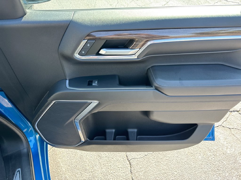 Used 2022 Chevrolet Silverado 1500 LT RWD image 33