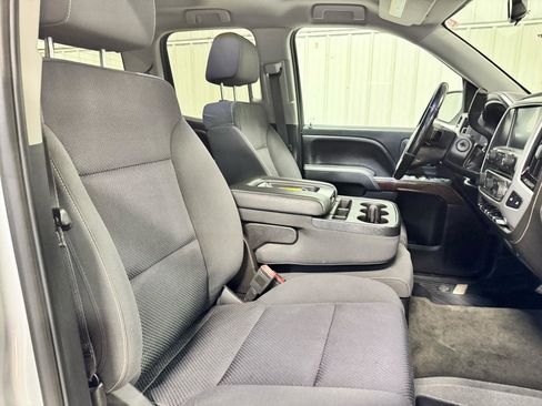 Used 2018 GMC Sierra 1500 SLE w/ SLE Value Package AWD/4WD image 13