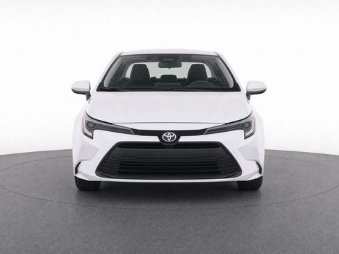 Used 2024 Toyota Corolla LE FWD image 7