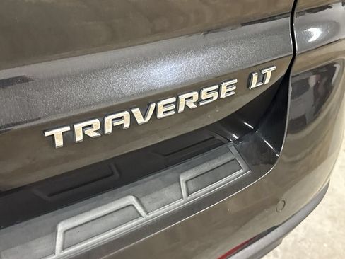 Used 2015 Chevrolet Traverse LT FWD image 26