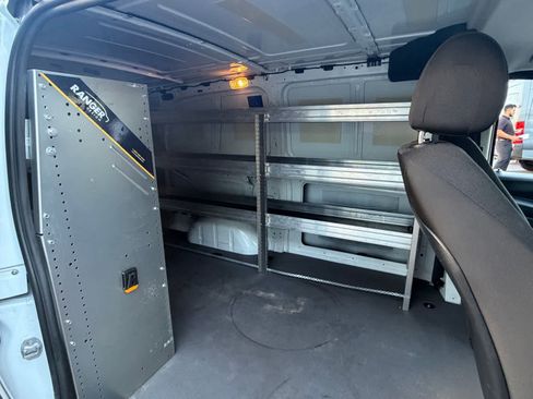 Used 2022 Mercedes-Benz Metris image 6