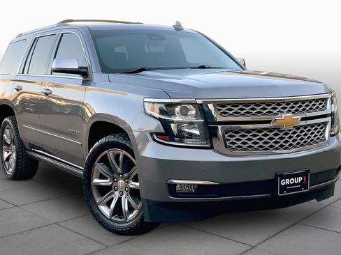 Used 2018 Chevrolet Tahoe Premier AWD/4WD image 2