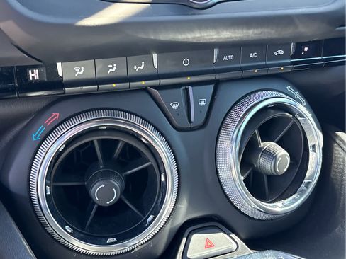 Certified 2022 Chevrolet Camaro LT w/ RS Package image 17