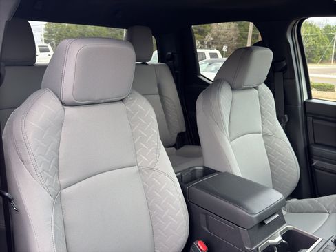 New 2026 Toyota Tacoma SR5 image 17