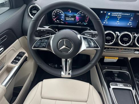 Used 2026 Mercedes-Benz GLA 250 image 25