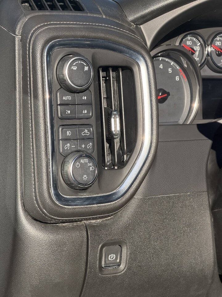 Used 2019 Chevrolet Silverado 1500 RST AWD/4WD image 16