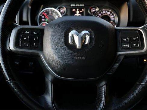 Used 2022 RAM 2500 Tradesman w/ Chrome Appearance Group image 19