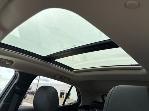 Used 2023 Buick Encore GX Essence w/ Experience Buick Package image 25