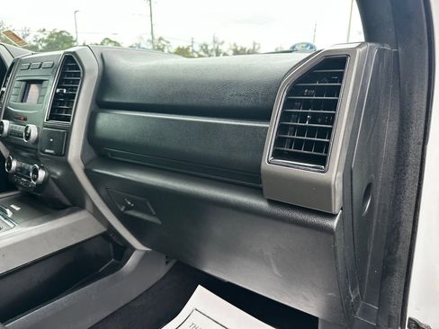 Used 2018 Ford Expedition XLT w/ Equipment Group 201A image 34