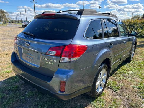 Used 2014 Subaru Outback 2.5i Limited image 5