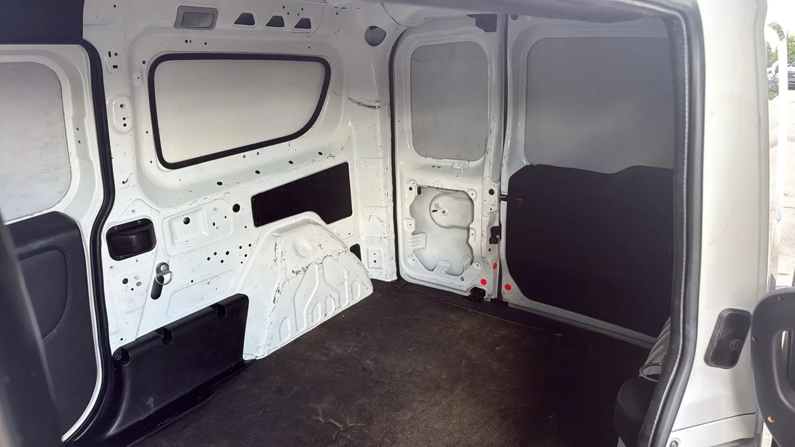 Used 2022 RAM ProMaster City Tradesman FWD image 12