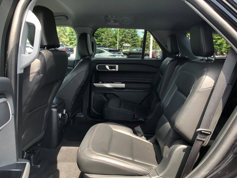 Certified 2023 Ford Explorer XLT w/ Equipment Group 202A image 11