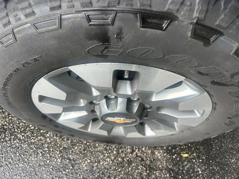 Used 2026 Chevrolet Silverado 2500 Custom RWD image 14