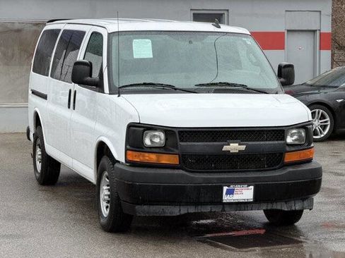 Used 2017 Chevrolet Express 2500 LS image 2
