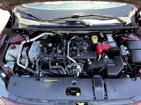 Used 2023 Nissan Sentra SV w/ SV Premium Package FWD image 9