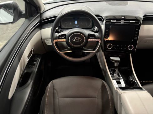 Certified 2022 Hyundai Tucson SE FWD image 11