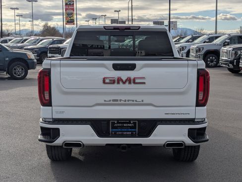 Certified 2023 GMC Sierra 1500 Denali w/ Denali Reserve Package image 5